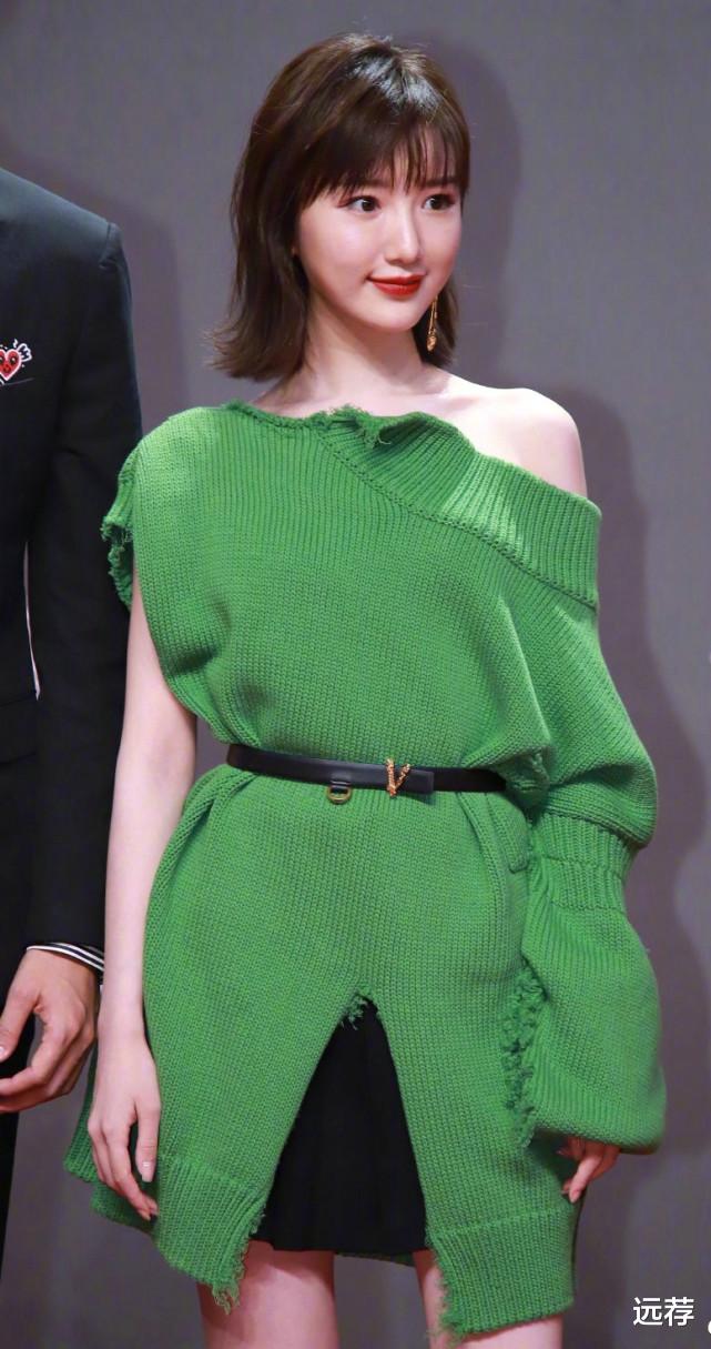 毛晓彤|《三十而已》江疏影毛晓彤童谣走红毯！这造型堪称灾难级的！