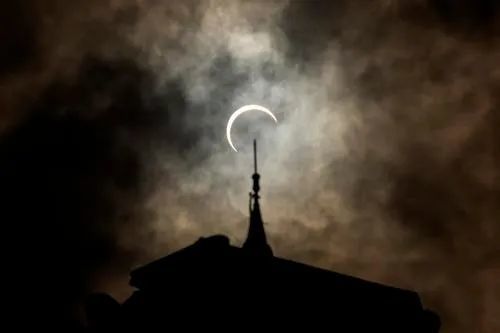 『日环食』泉州将现罕见天象！下一次要等到2074年！