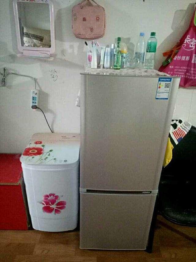 |晒晒我租的婚房，厨房巴掌大，厕所很吓人，3米的大床你见过吗