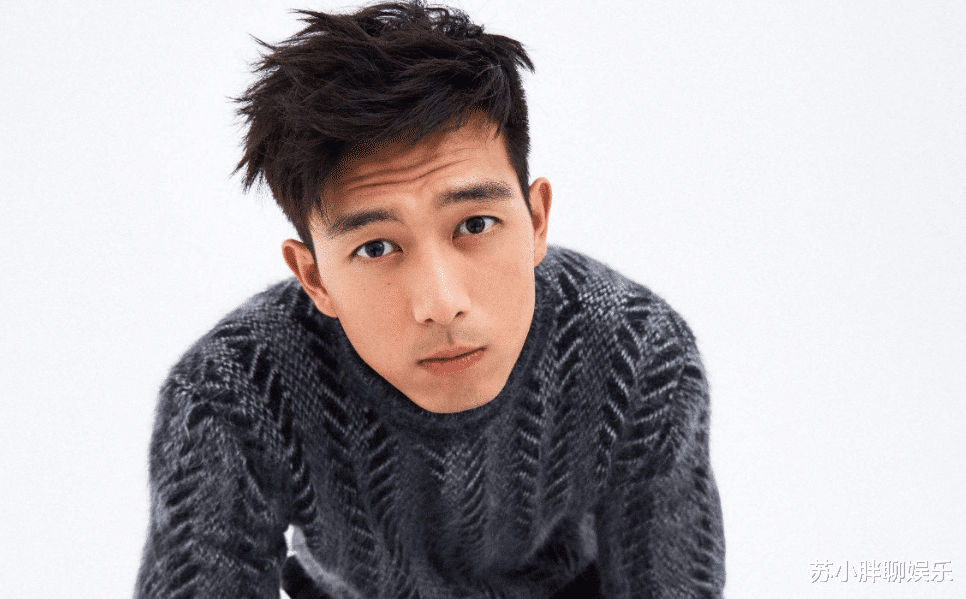 「肖战」李现:我卸妆了,肖战:我也卸妆了,罗云熙:好像我化妆了一样!