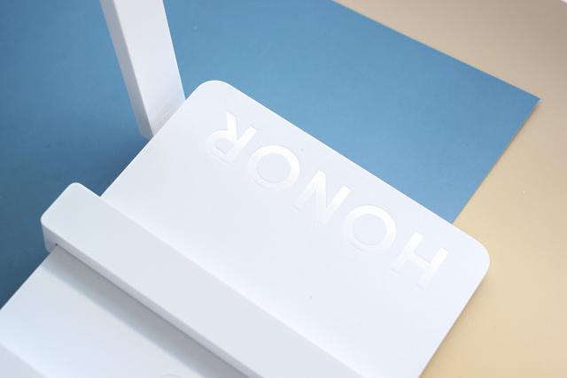 华为荣耀|荣耀推动WiFi 6普及?二百元荣耀路由3,3000Mbps