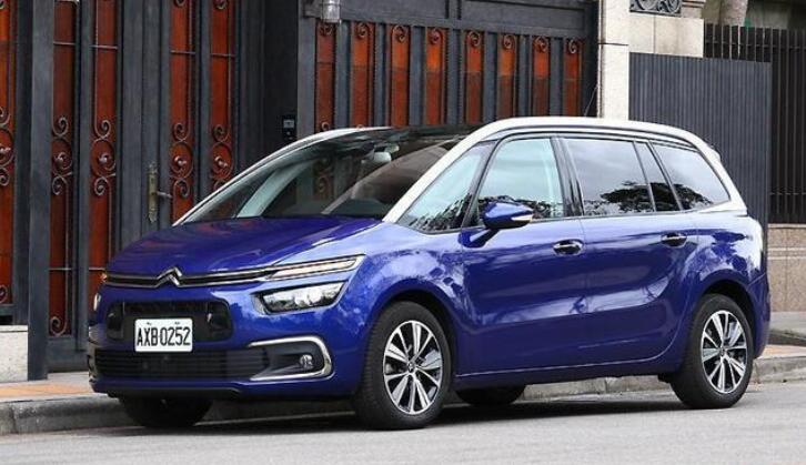 【雪铁龙】雪铁龙首款MPV亮相，外形独特魅力，底盘世界顶尖，空间超奥德赛