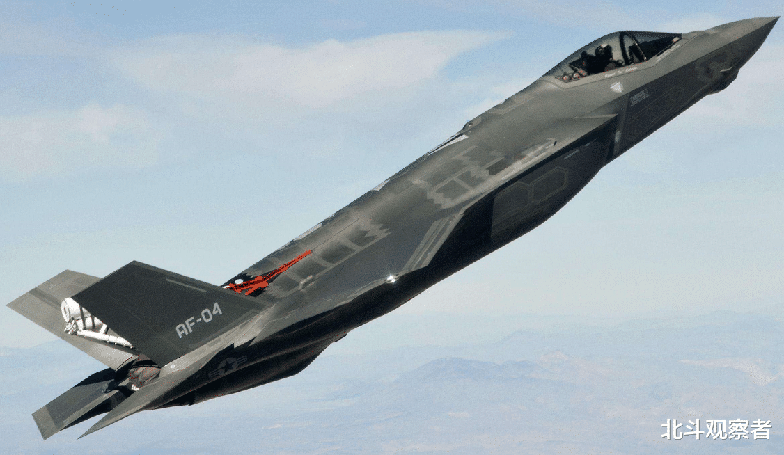 六代机▲全球首款六代机正式现身，号称领先中美俄，速度是歼20两倍