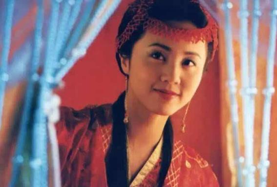 「黄磊」黄磊结婚前致电刘若英“你不同意我就不结”, 孙莉当时是怎么做的?