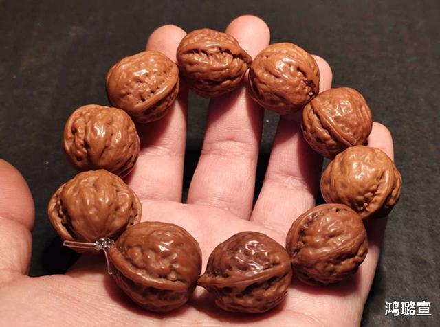 文玩▲现代文玩走低？这3种文玩依旧热度超高！