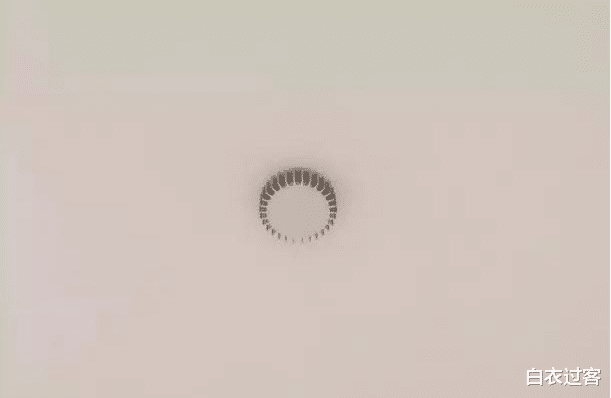 「」女子出差一个月，装修交给婆婆，回来一打开家门…哈哈哈哈刺激