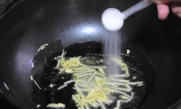 辣椒|外行人吃牛肉，内行人专吃它，钙是牛肉的三倍，初夏最鲜美！