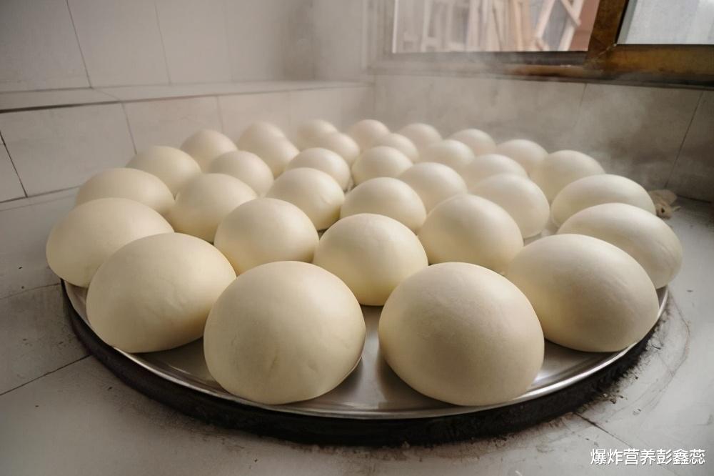 馒头|吃了易胖的主食，排在第一的并非是馒头，这3种主食热量不敢恭维