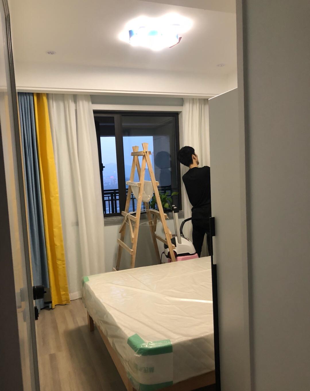 |辛苦一年终于装修完工,保洁做完的效果非常满意,很期待入住!