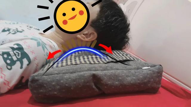 #降压药#半夜易醒睡不着?原来是这里堵了,这样敲一敲,沾上枕头就熟睡