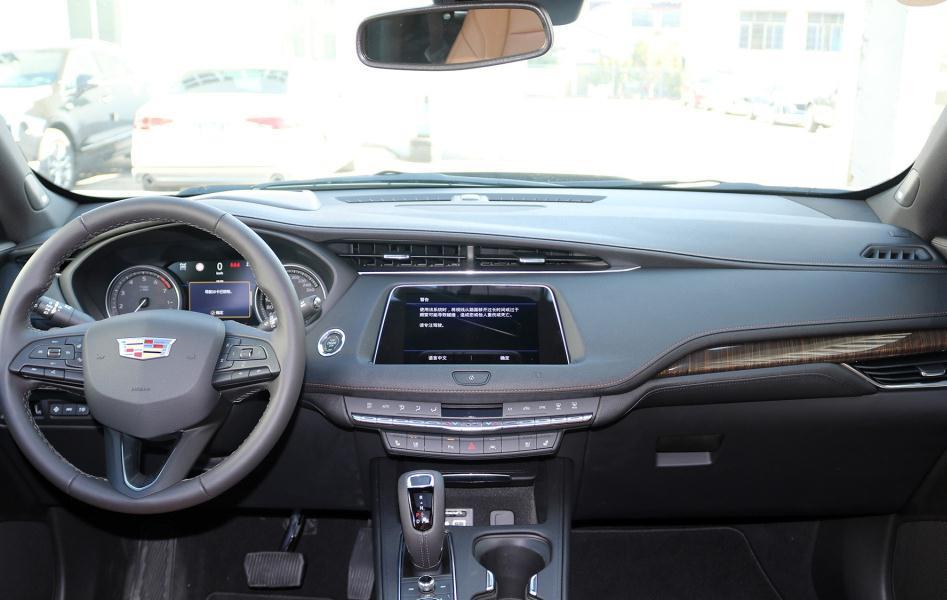 #凯迪拉克#凯迪拉克XT4用车记，车主驾驶6个月后，车主：想讲九个字