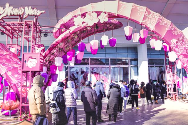 北京日报客户端 西单大悦城餐饮防疫升级完毕，已恢复正常营业