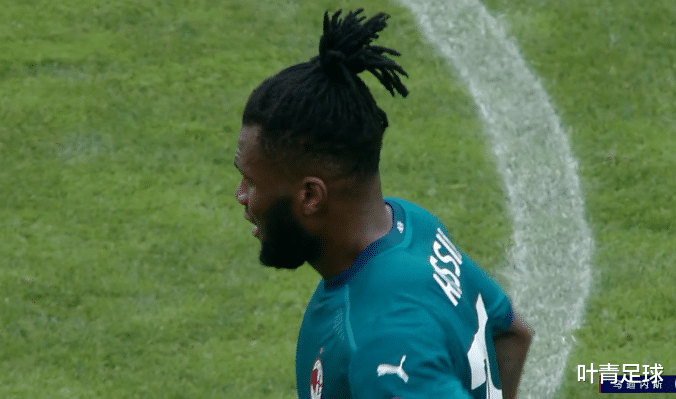 伊布|膜拜吧!39岁伊布疯狂一战:倒勾绝杀,4场轰7球!全队炸锅