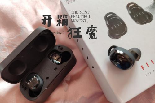 「蓝牙耳机」开箱狂魔自费14000元，深度评测26款知名蓝牙耳机！