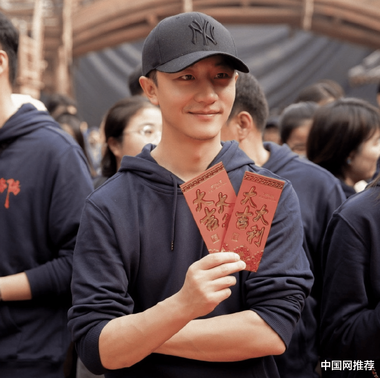 经超|黄轩王一博《风起洛阳》开机，官方晒出制作海报和数据