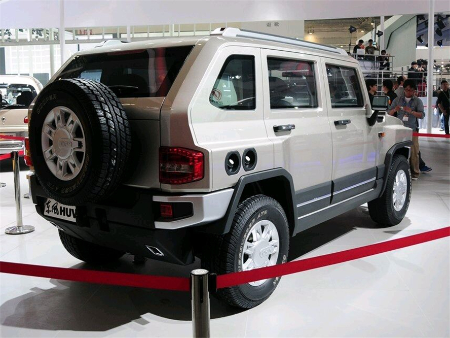 Jeep牧马人@东风又要火！打造小号“木马人”，非承载车身配四驱，不足11万