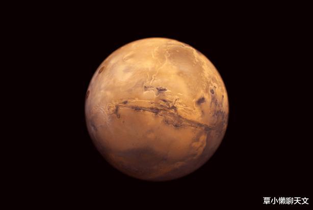 「火星探测器」距离地球5500万公里外的火星真实照片，18亿像素，一片荒芜！