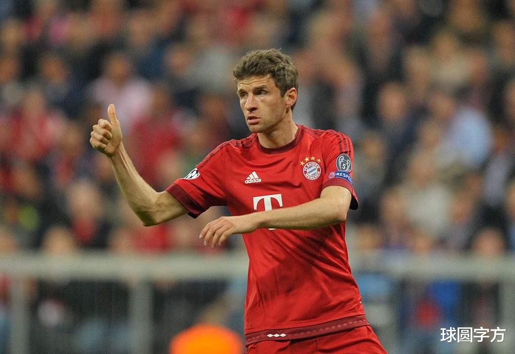 『紧急状态』五大联赛三个冠军产生！拜仁追平尤文实现8连冠，莱万又刷纪录