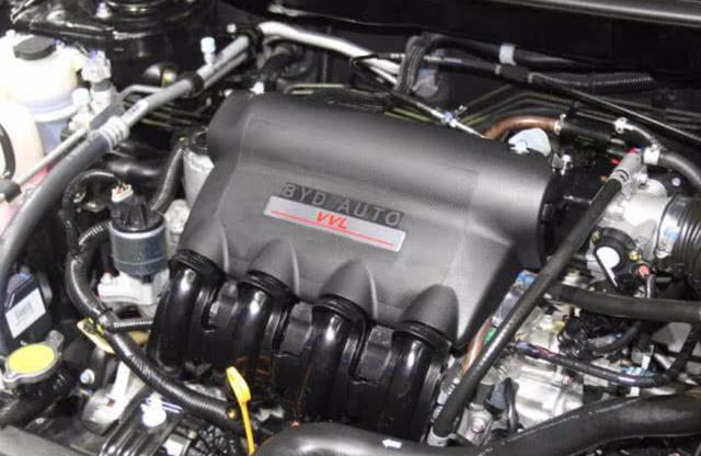 比亚迪F3|农民工也能买得起，顶配6.59万，比捷达抗造，不火都难！