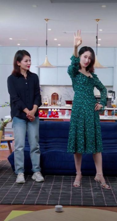 #刘涛#刘涛刘敏涛同框了，在大两岁的姐姐面前刘涛输了，气场全无！