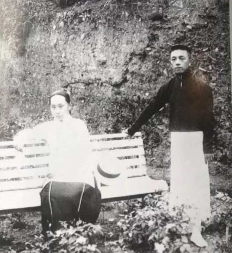 古人智慧|他发明一个汉字，却被中国女性骂了3年，但如今女性都在用