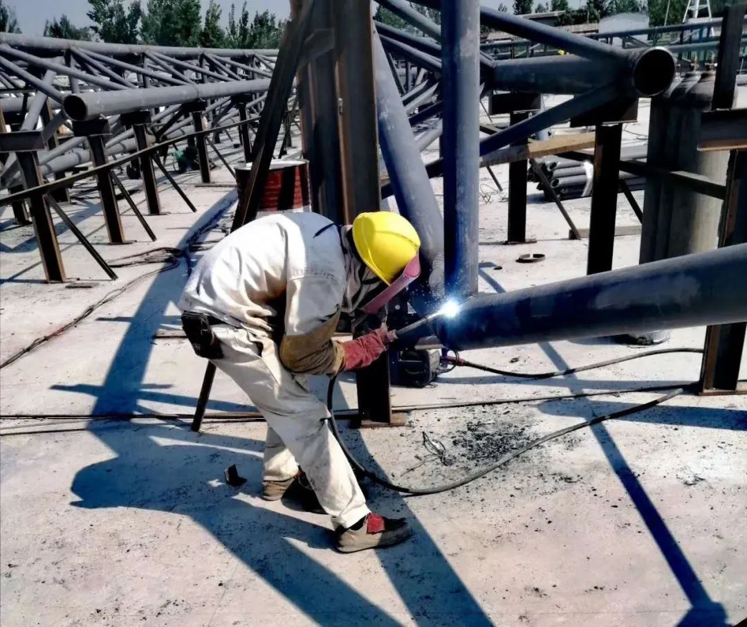 列车运行图|今天！开封市体育中心成功\加冕\！