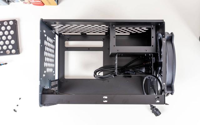 机箱|ITX市场内的有力补充——乔思伯V8机箱测评