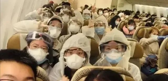 『留学生』留学生包机事件,给人们上课了,你有钱你任性,但要明白一个道理