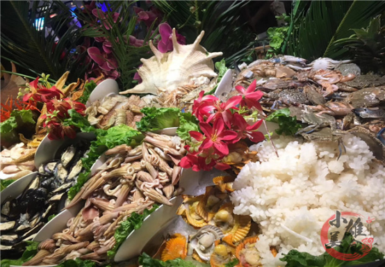 水果@自助餐里这4种“隐形贵菜”，很多人却很少拿，店老板在一边偷乐