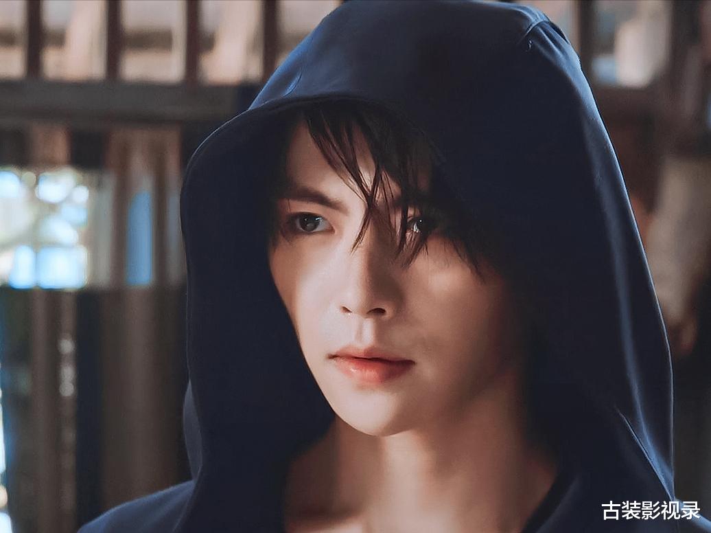 张起灵|张日山最害怕的人,不是闷油瓶和吴邪,而是不起眼的她