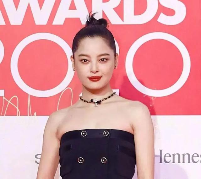 发型|彩虹屁｜辛芷蕾发型，难道不是一个褒义词吗？