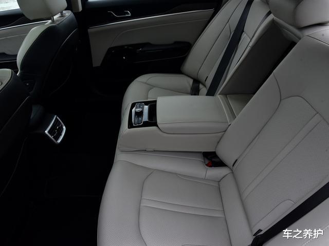 丰田凯美瑞|攻擂与守擂之间对决，起亚凯酷对比丰田凯美瑞