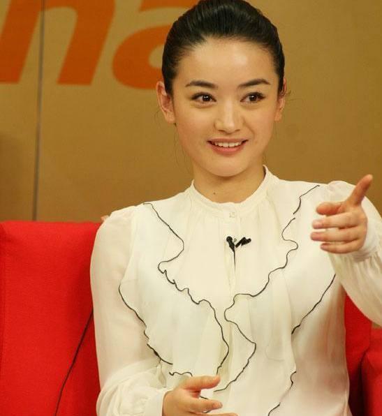 『余男』4位长相漂亮迷人的女星, 却有个充满男性化名字