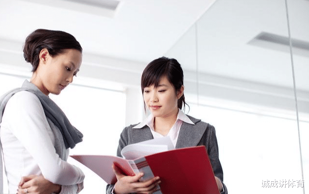 ##跟领导汇报工作，记住这个“万能模板”，让领导对你刮目相看