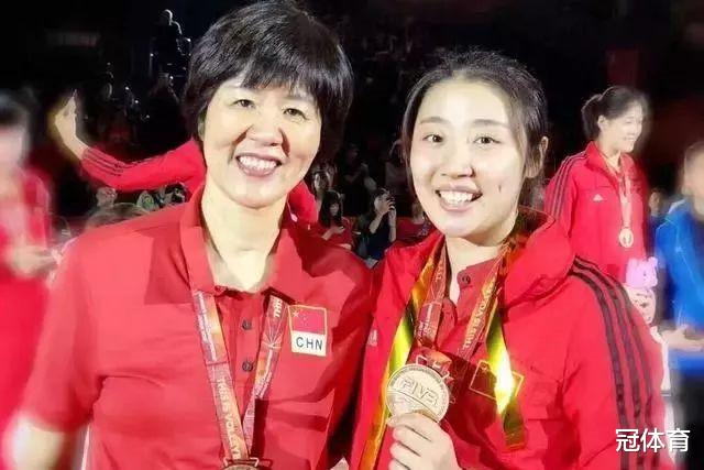 #丁霞#恭喜郎平！中国女排最强搭档渐入佳境，袁心玥也被激活