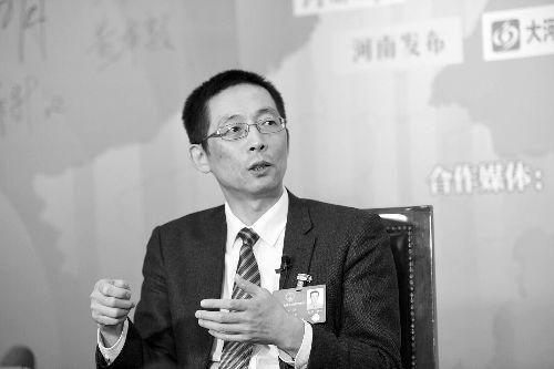 【施一公】施一公弃美国国籍12年，从清华校长到身家15亿：我从不把钱看眼里