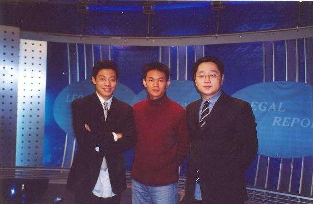 「撒贝宁」从央视名嘴到\芳心纵火犯\，\藏\13年的撒贝宁在\被辞退\后现原形