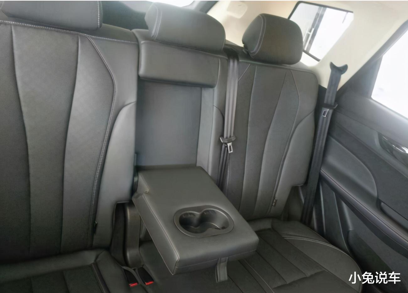 驾驶|绰号大块头，车长超4.8米，全系带“T”才卖7.99万