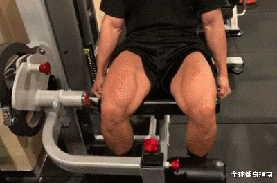 金钟国■44岁金钟国健身20年，肾却不行了？肌肉爆炸qu至今单身图个啥？