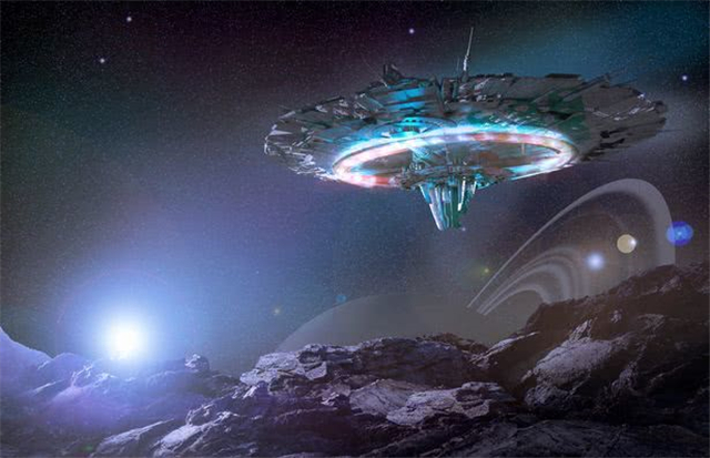 惊奇!国外宇航员拍下UFO,形似观音的莲花宝座!