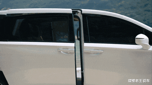 「丰田埃尔法」今日上市，这才是廉价“埃尔法”，比GL8漂亮10倍，仅售4.99w