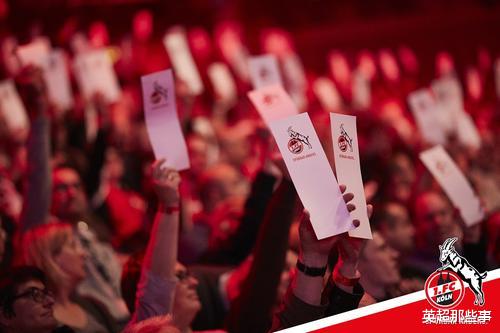 巴塞罗那▲德甲重启遭重创!72年老牌球队紧急官宣,球队3人检测呈阳性