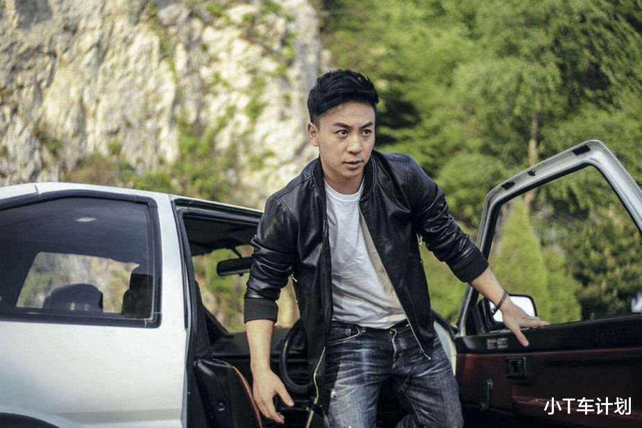 「释小龙」她14岁把初恋给了释小龙，全网禁止她整容，今27岁长成这样？