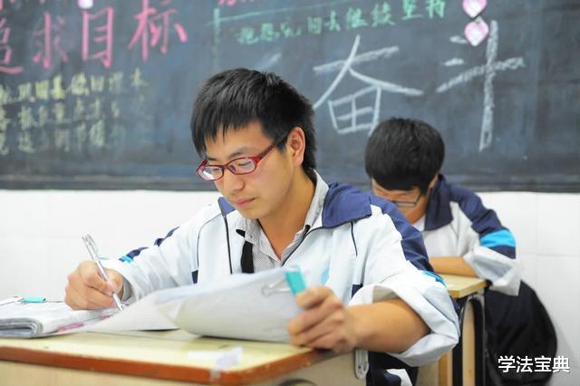 「考试」高三班主任:那些重视应试技巧的学生,高考能多考20分左右