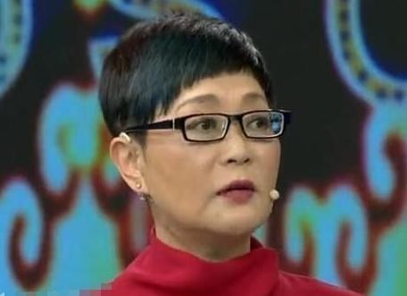戴志诚|“撬”侯耀文妻子，娶婶婶进门的戴志诚，给侯耀文送上“春天的帽子”