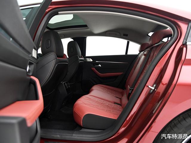 捷途x70|法系车失败只能怪自己，全新标致508L成功减配掉两个最大卖点