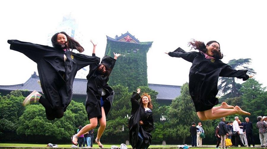 二线城市▲高考后不会选一线城市二本还是二线城市一本？不妨听听学长的建议