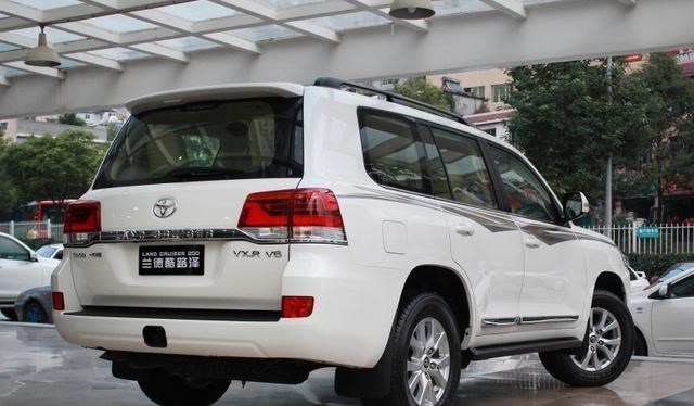 宝马4系|66万喜提丰田兰德酷路泽,开了5480公里,车主一肚子话要说