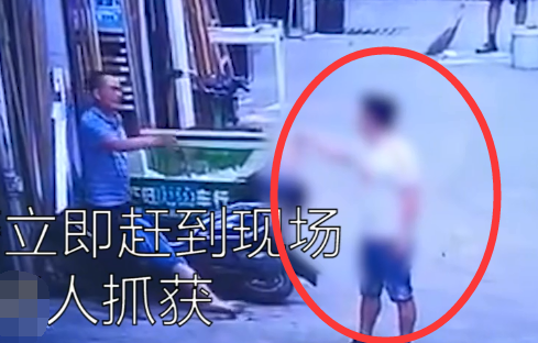 |不要欺负老实人？因拖欠工钱，31岁装修工当街持刀杀害老板儿子！