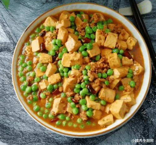 「豆腐」七月,多给家人吃这盘菜,每周吃2次,视力好了,营养又实惠